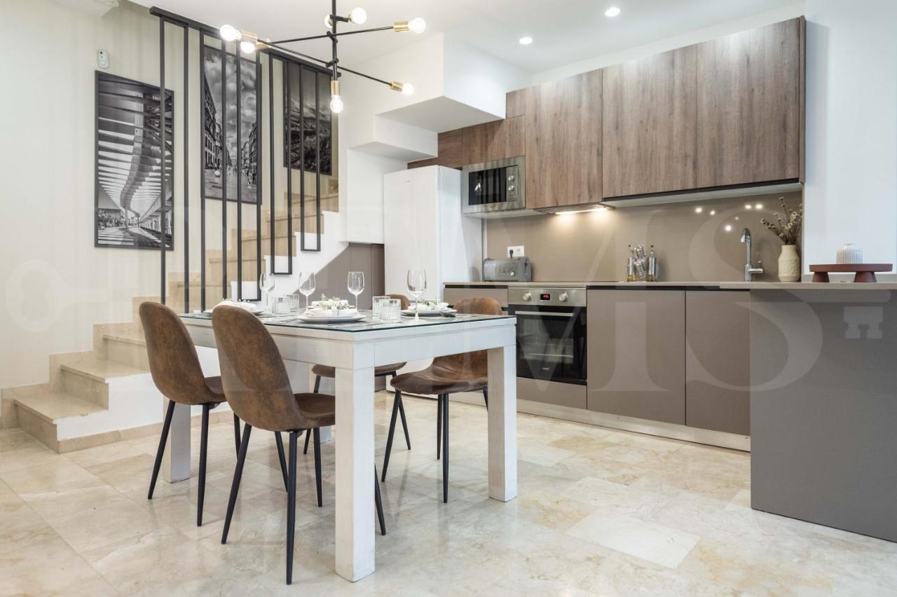 Lovely Duplex With Private Parking Near City Center By Rems Malaga Zewnętrze zdjęcie