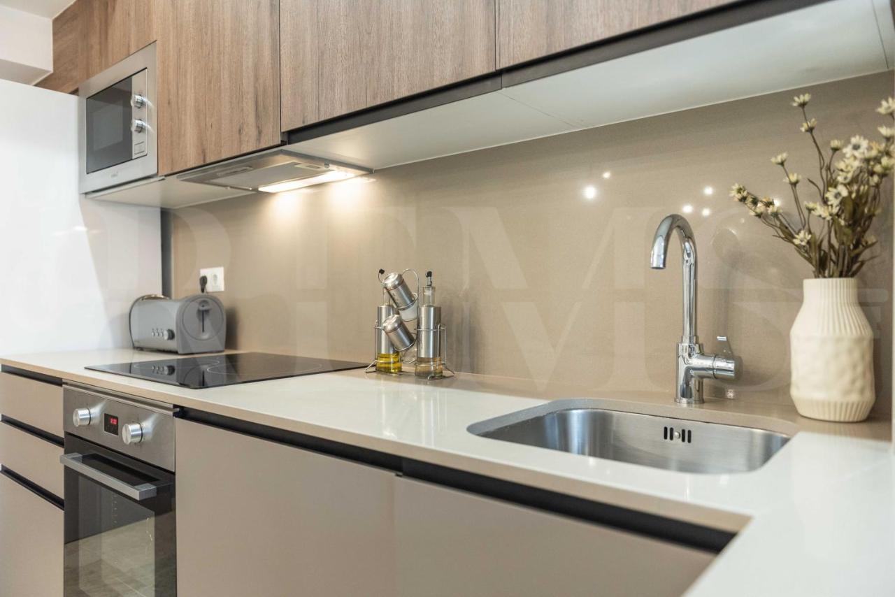 Lovely Duplex With Private Parking Near City Center By Rems Malaga Zewnętrze zdjęcie