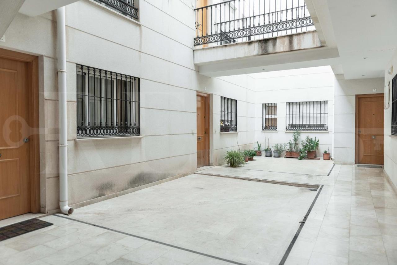 Lovely Duplex With Private Parking Near City Center By Rems Malaga Zewnętrze zdjęcie